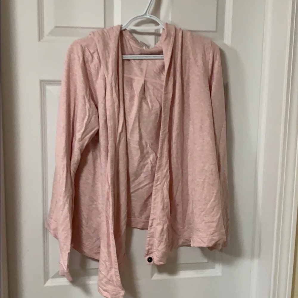 Carrie Underwood pullover worn once!